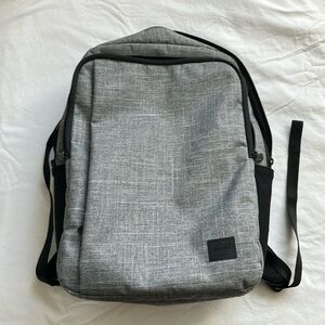 Herschel Kaslo Daypack Tech backpack